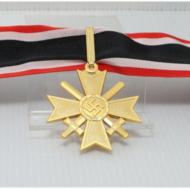 War Merit Knight Cross with Swords in Gold