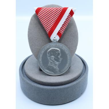 Bravery Medal 1st Class，Karl I（Austria-Hungary)