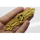 Close Combat Clasp in Gold