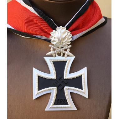 Knight's Cross with Oak Leaf and Swords